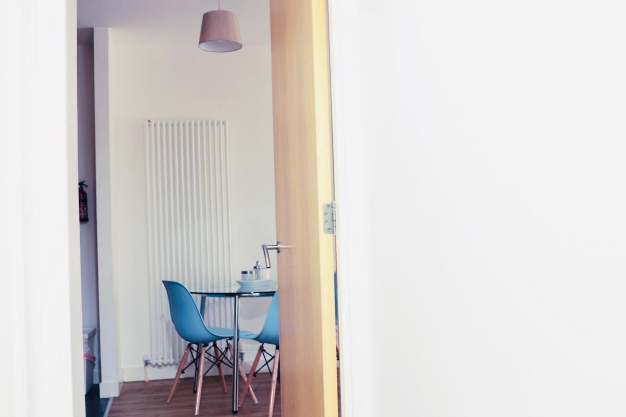 Apartment On Drybrough Crescent 3/6 Edinburgh Eksteriør bilde